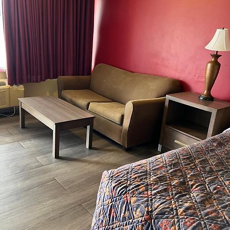 Ross Motel Williamston Eksteriør billede