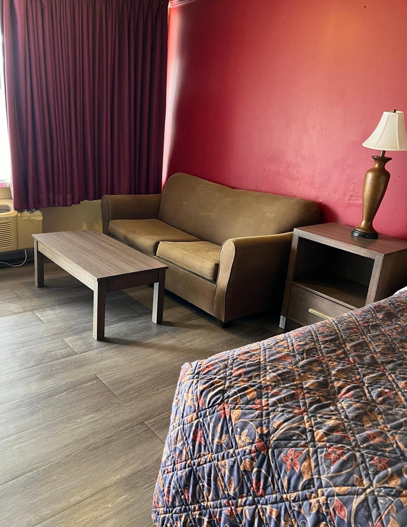 Ross Motel Williamston Eksteriør billede